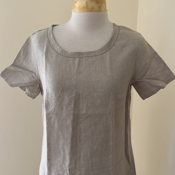 L.L.Bean tan SZ 4, short sleeve linen dress with hem detail. - Picture 2 of 7